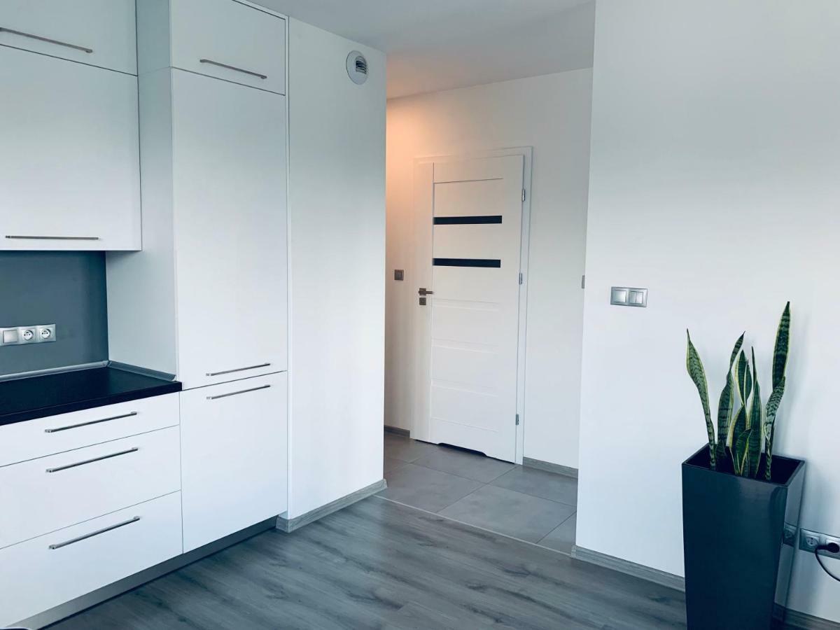 Apartament 102 G&W Appartement Wrocław Buitenkant foto
