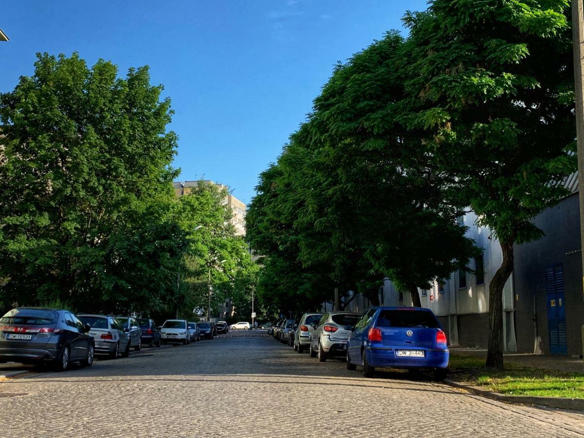 Apartament 102 G&W Appartement Wrocław Buitenkant foto