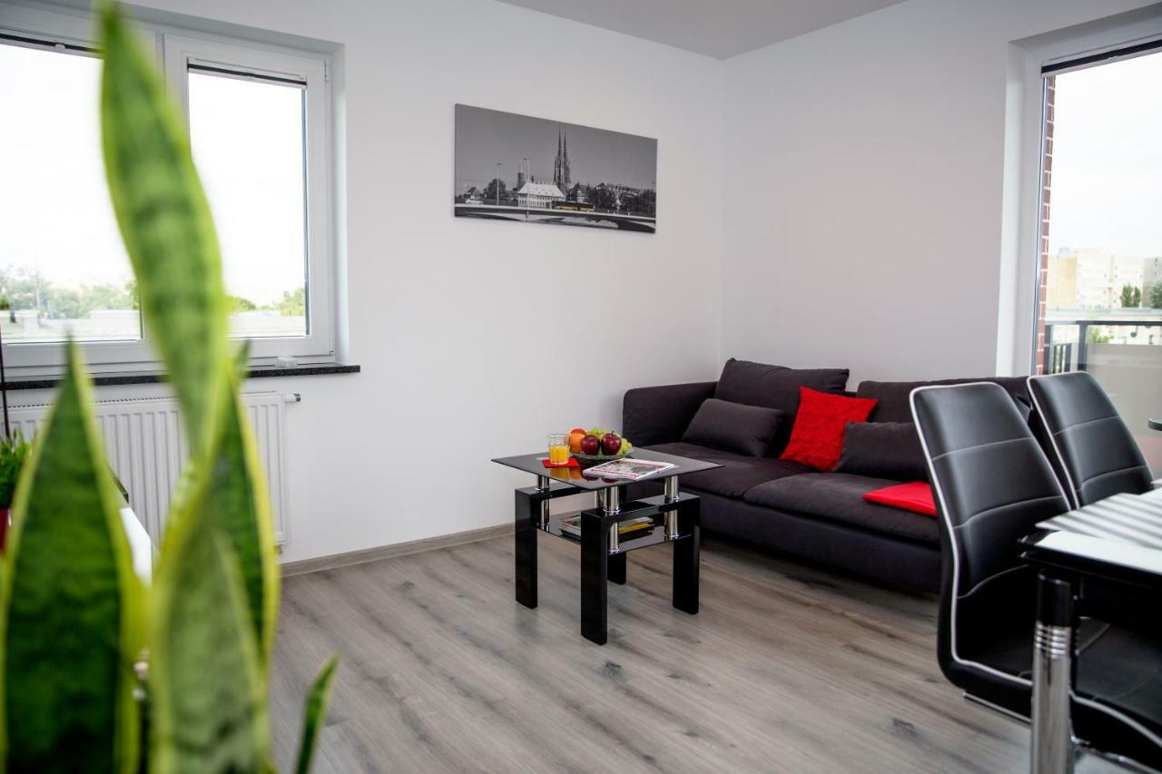 Apartament 102 G&W Appartement Wrocław Buitenkant foto