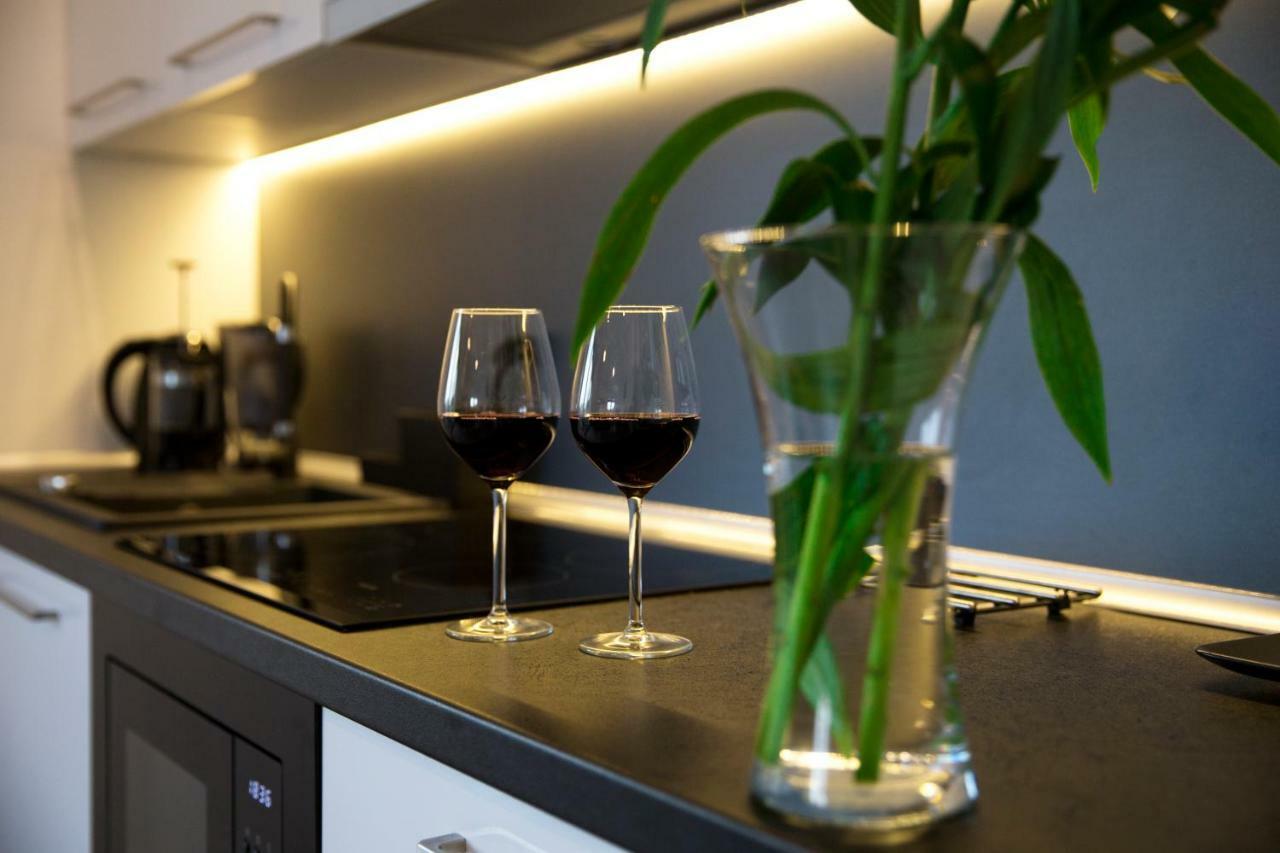 Apartament 102 G&W Appartement Wrocław Buitenkant foto